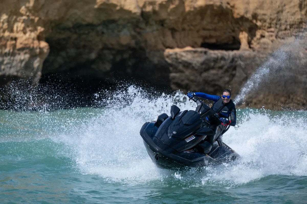 FX Cruiser SVHO - Image 5